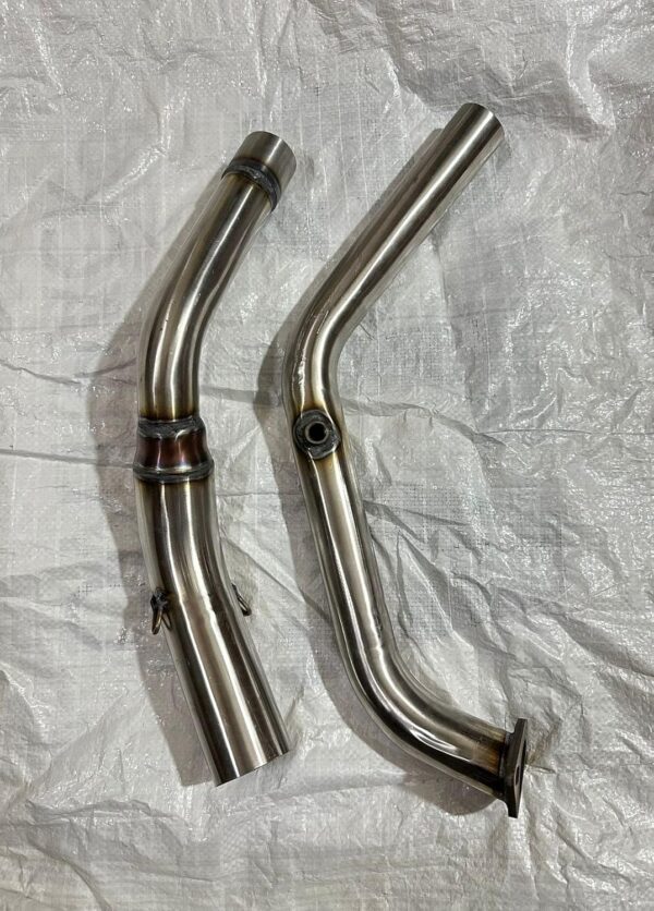 Stainless Steel Link Pipe for Yamaha R15 V3, R15 V4, R15M, and MT15 BS6 – Full Exhaust System Upgrade - Image 4