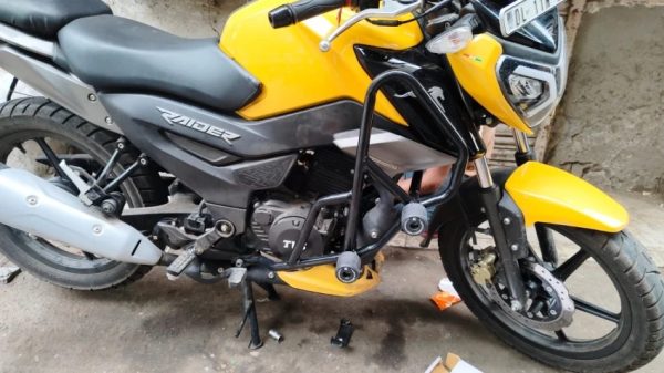 TVS RAIDER CRASH GUARD - Image 3